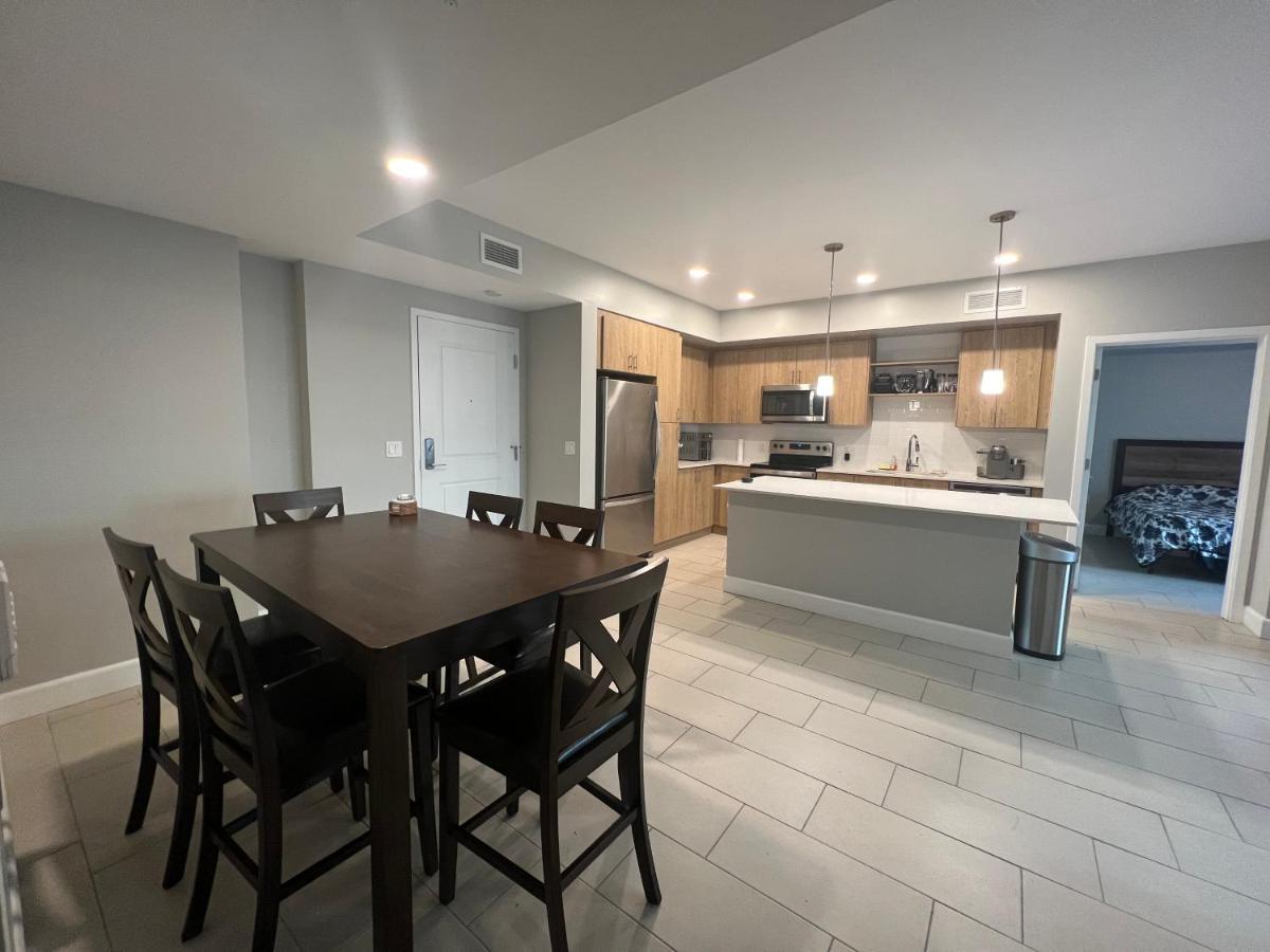 Upscale 2-Bedroom Condo Balcony And Pool View & Luxury Amenities In Miami-Doral, Mins To Miami Intl Eksteriør billede